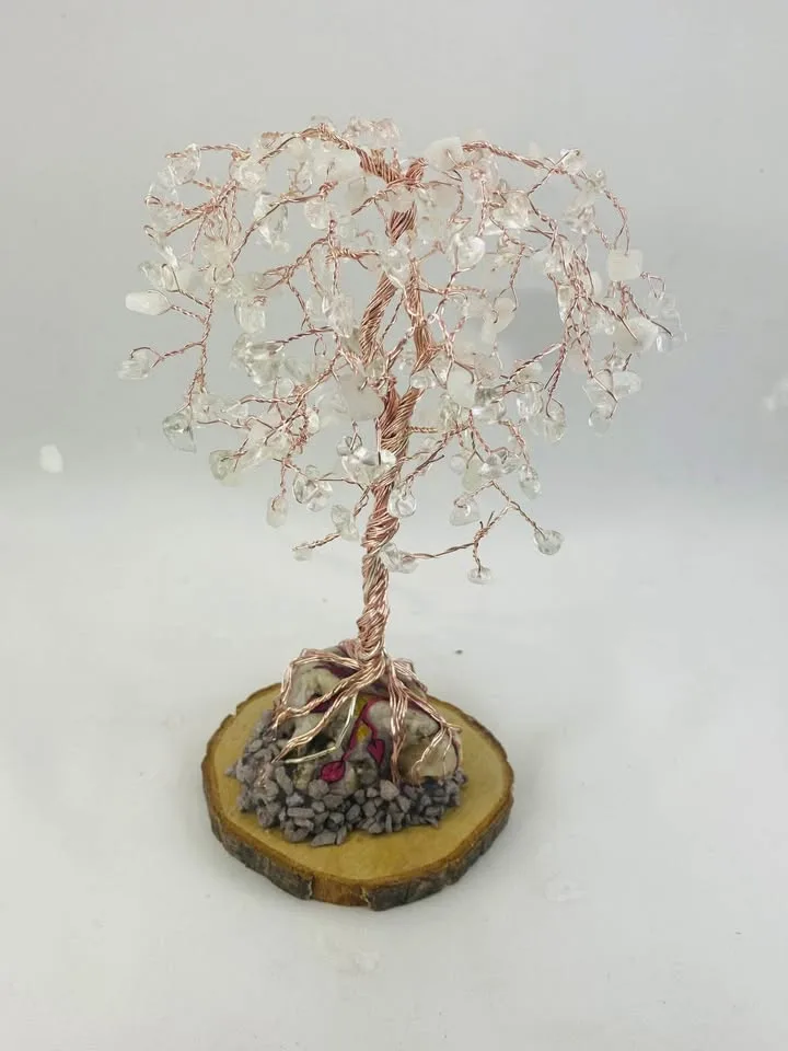 🌳 Clear Quartz Handcrafted Gemstone Tree- April Birthstone image indicator(3)