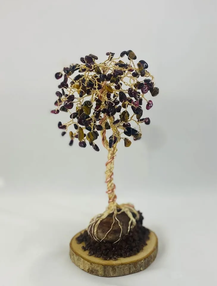 Handcrafted Garnet Gemstone Tree 🌳 January Birthstone image indicator(3)