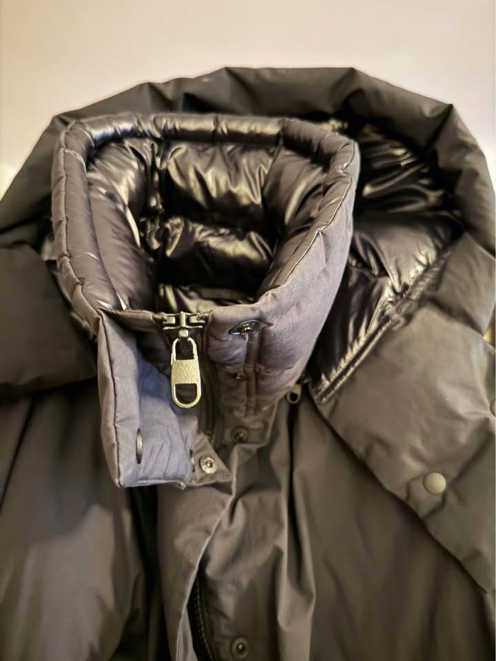 Uniqlo Black Oversize Puffer Coat knee length Parka - photo 3