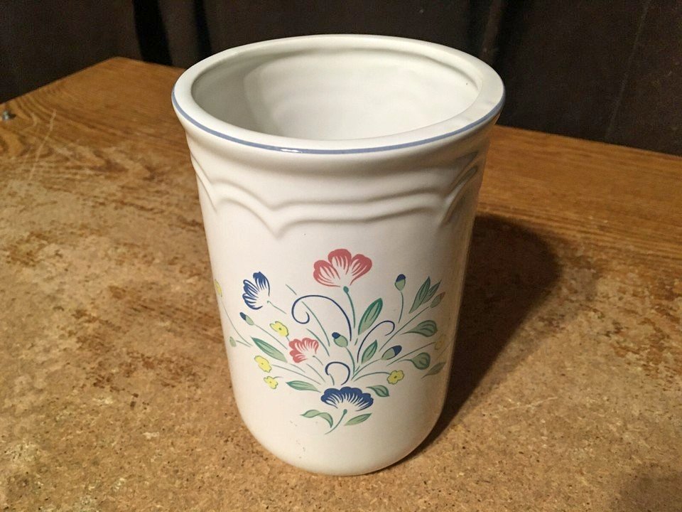 FLORAL EXPRESSIONS SPRAY STONEWARE 6" UTENSIL HOLDER VASE TAIWAN