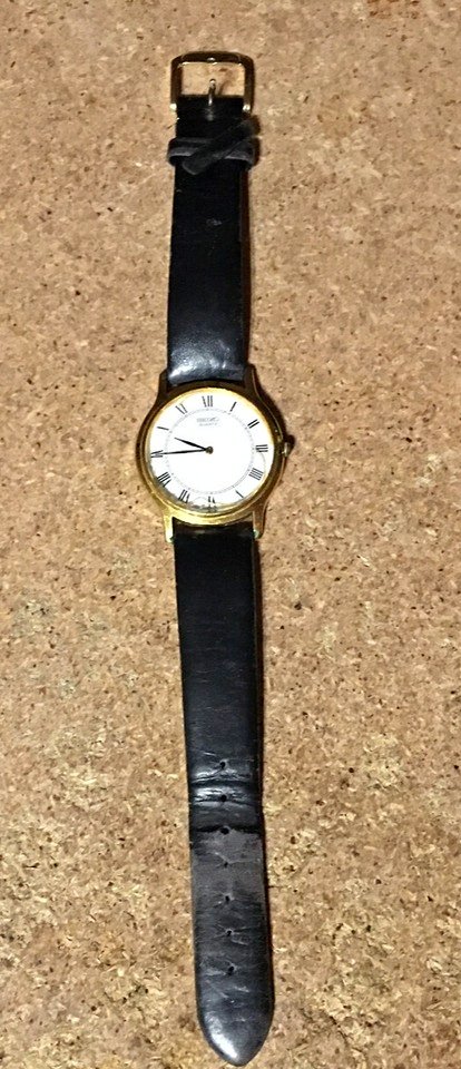 SEIKO V700-8A10 STAINLESS STEEL MEN'S WATCH