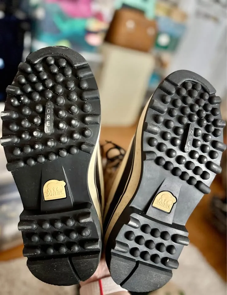 Sorel Women’s Winter & Snow Caribou Boots - Size 9 - Colour Buff image indicator(6)