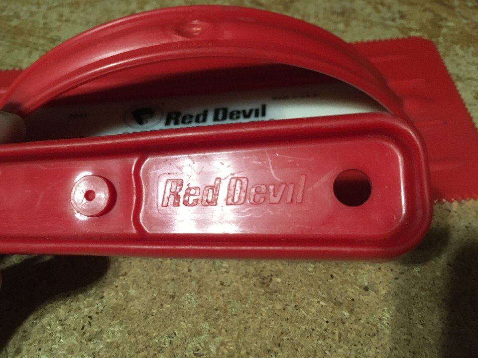 RED DEVIL Carpet Trowel & Acrylic Cutter - photo 3