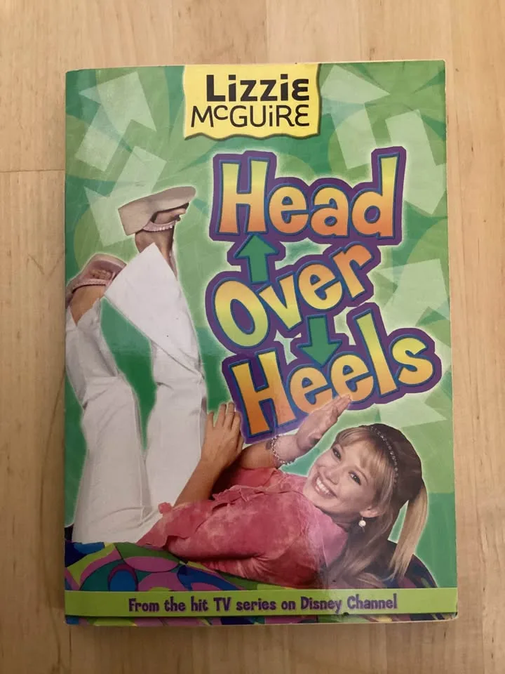 Lizzie McGuire books image indicator(3)