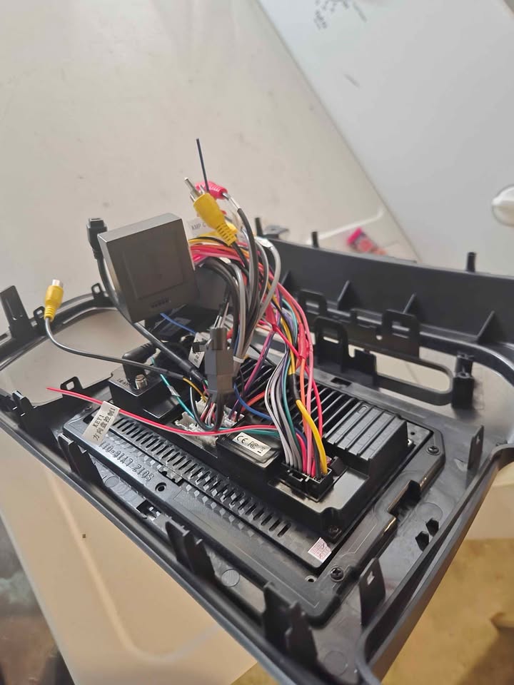 Car radio for jeep cherokee 2013-2018 - photo 4