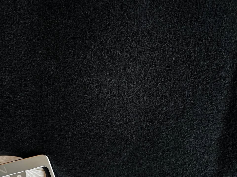 Tesla Model Y original floor mats - photo 3