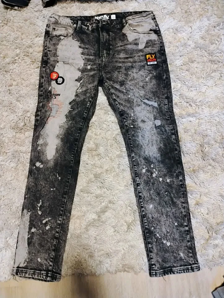 Born fly Jean set too and bottom image indicator(3)