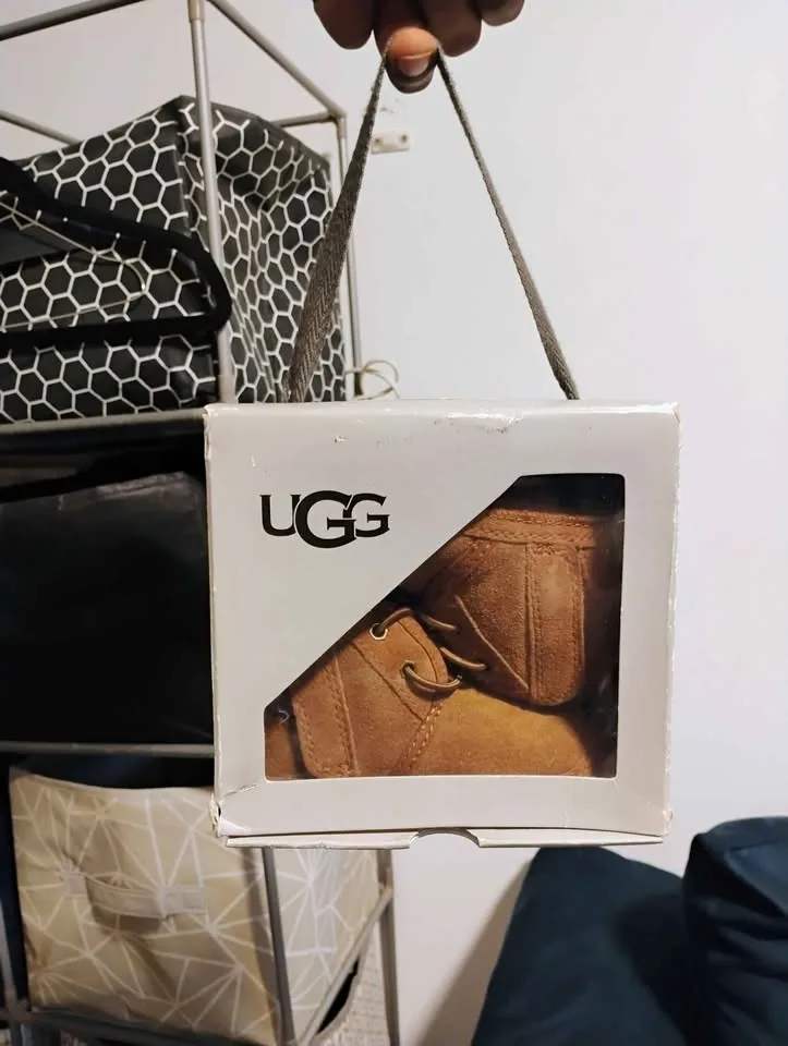Ugg baby UGGs image indicator(2)