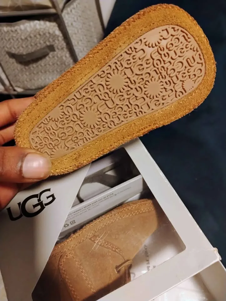 Ugg baby UGGs image indicator(4)