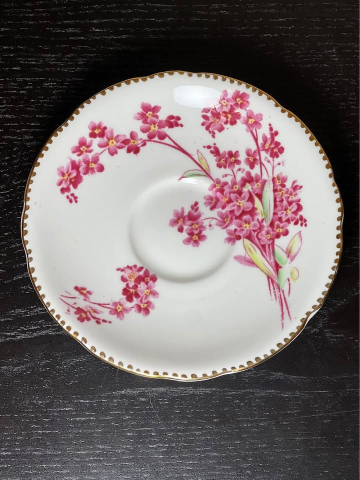 Royal Stafford "Wild Forget-me-nots" teacup and saucer set - photo 5
