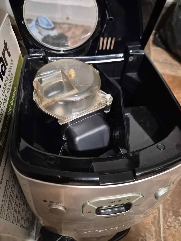 Coffee machine with grinder - photo 2