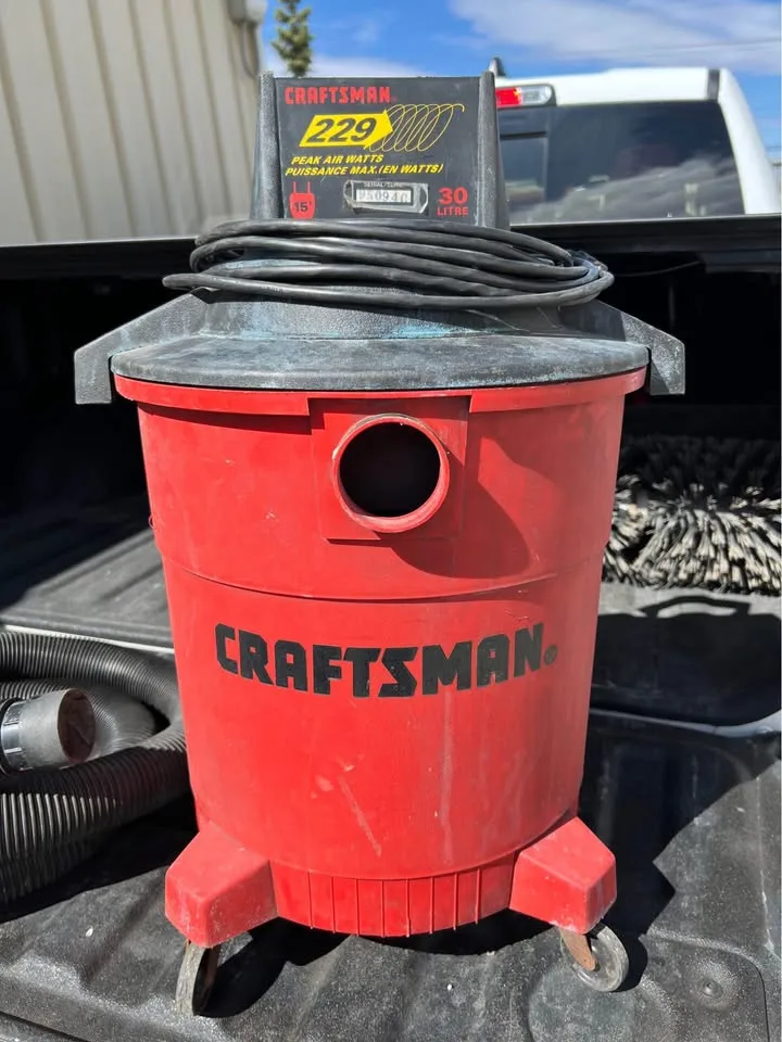 Craftsman 30L Shop Vac image indicator(2)