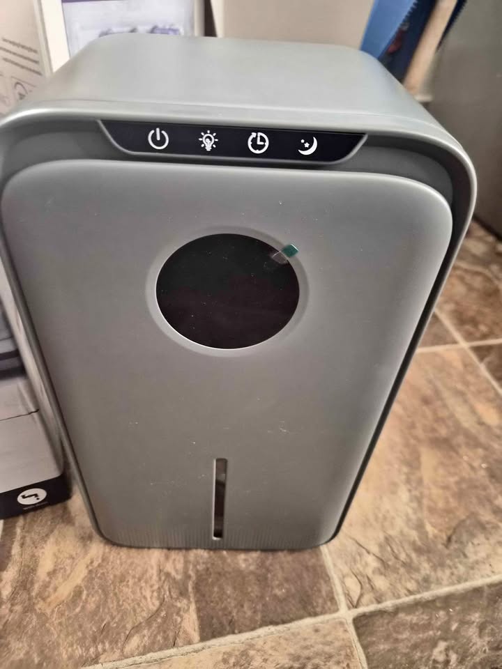 SAMSICHI Dehumidifier
