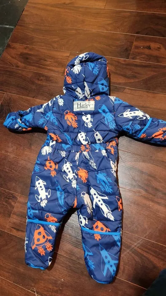 Hatley 6-12 months infant snowsuit image indicator(6)