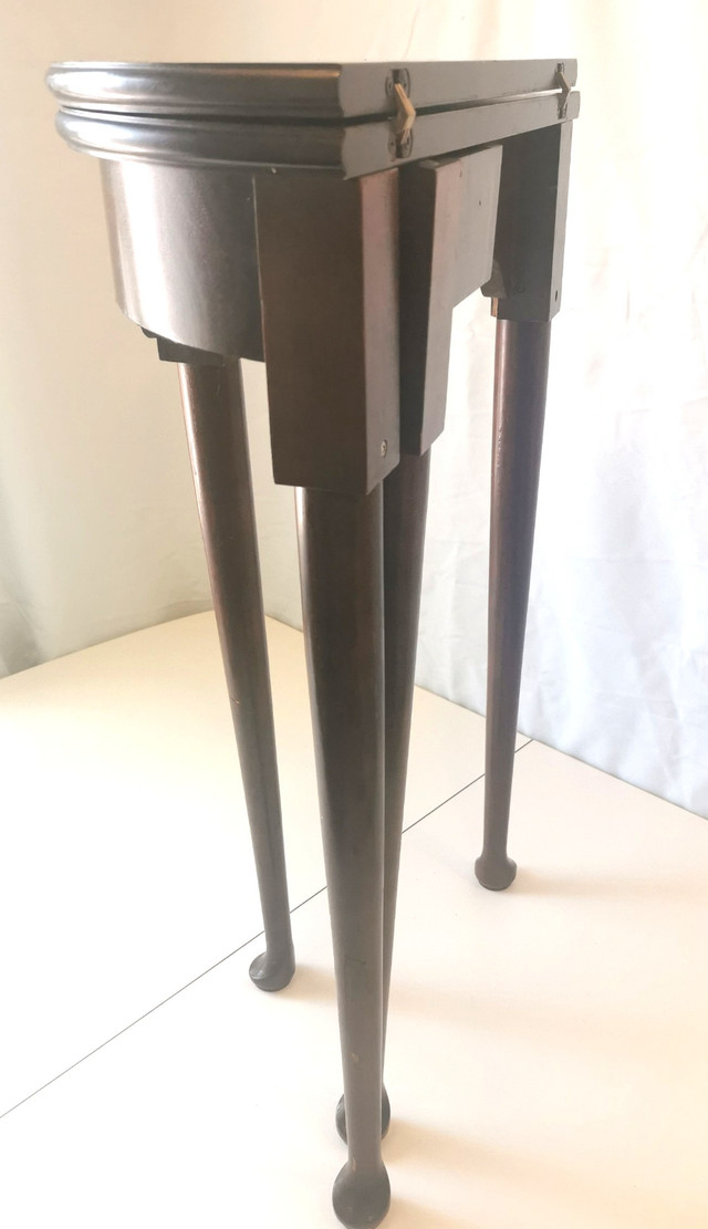 Vintage Folding Tea Table Good Condition Unique - photo 5