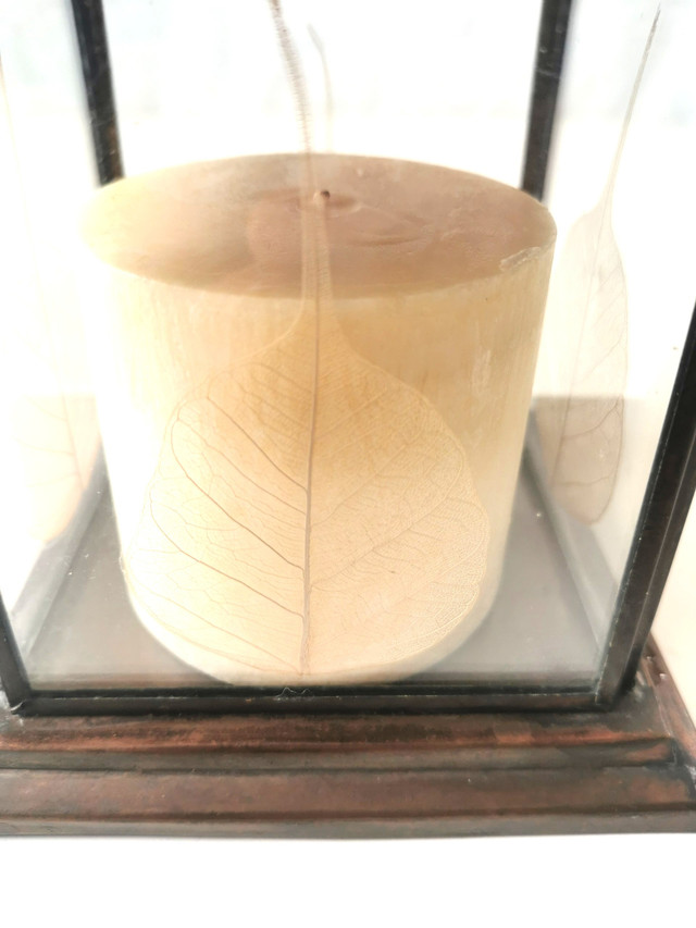 Elegant Two-Tier Bronze Leaf Hurricane Candle Holder Candle - photo 2