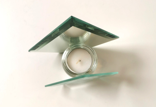 Tea Light Unique Bevelled with Engraved Design - photo 2