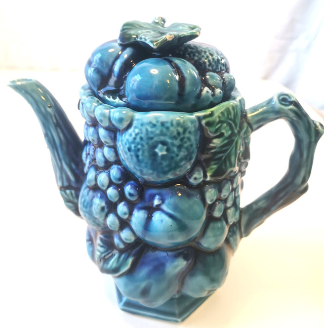 Inarco Mood Indigo Blue Fruit Ceramic Server E2430 Japan 60s 8'