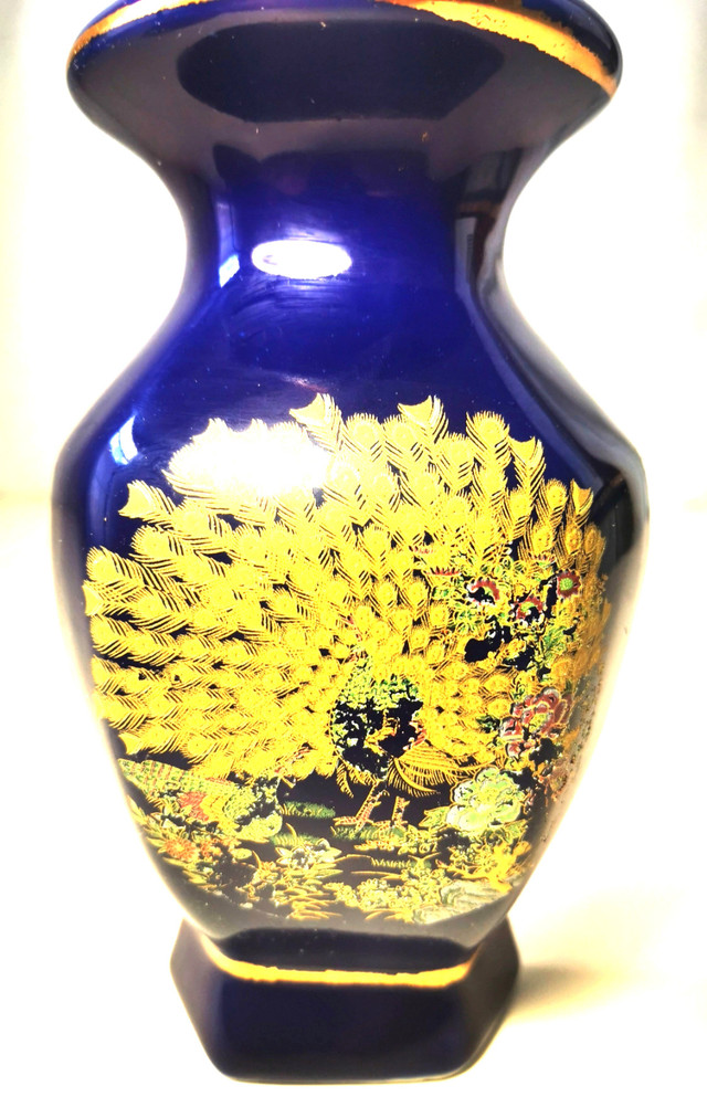 Porcelain Wall Pocket Vintage Japanese Cobalt Blue Gold Peacock - photo 2