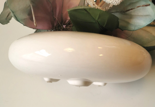 Vintage Pottery Planter Base complimented with Decorative Plant - photo 3