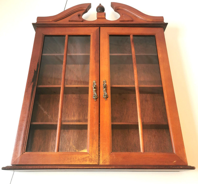 60s Solid Wood Curio Cabinet Brass Pull inc 8 Vint. Figures - photo 2