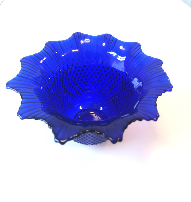 Cobalt Blue Diamond Ruffled Art Glass Bowl Fenton Style 60s - photo 2