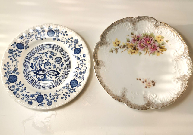 Vintage Plates 2: Enoch Wedgewood Tunstall blue onion 6 1/8 - photo 2
