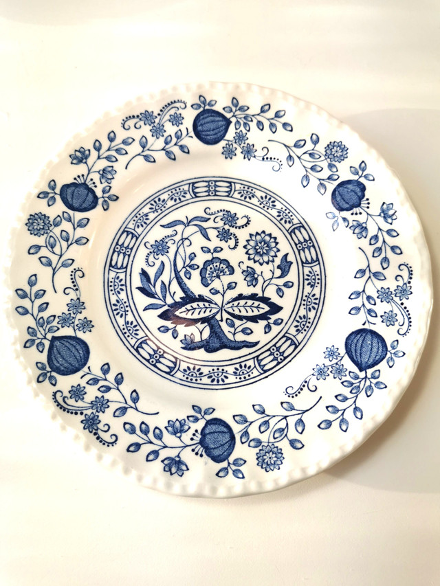 Vintage Plates 2: Enoch Wedgewood Tunstall blue onion 6 1/8 - photo 3