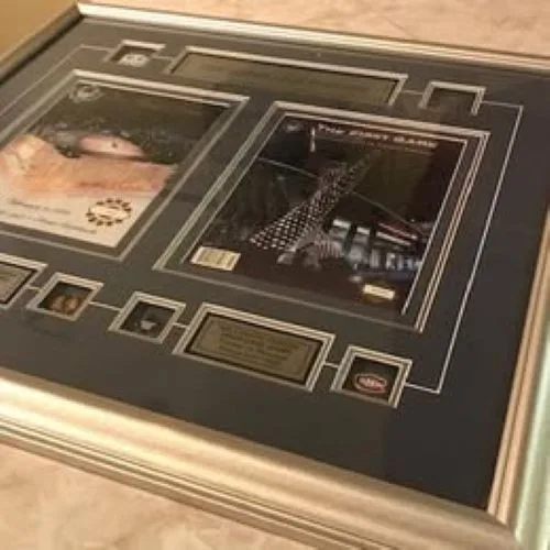 Framed Official Programs 2: Last Game Maple Leaf Gardens, First thumbnail