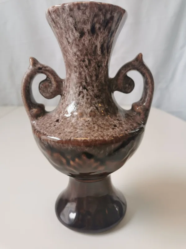 Vase Ceramic Brown Wite Drip Glaze MCM Ornate Double Handle 1960 image indicator(4)