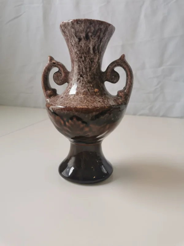 Vase Ceramic Brown Wite Drip Glaze MCM Ornate Double Handle 1960 image indicator(6)