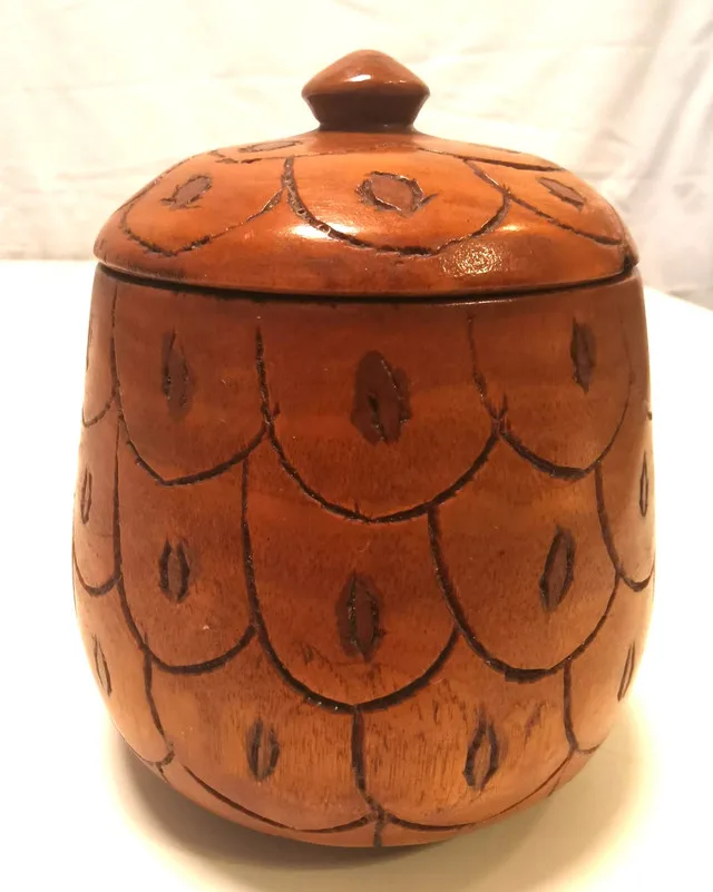 Acorn Hardwood Lidded Container Hand Carved Vintage image indicator(8)