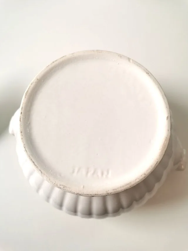 Soup Tureen White Ribbed Vintage Made in Japan image indicator(5)