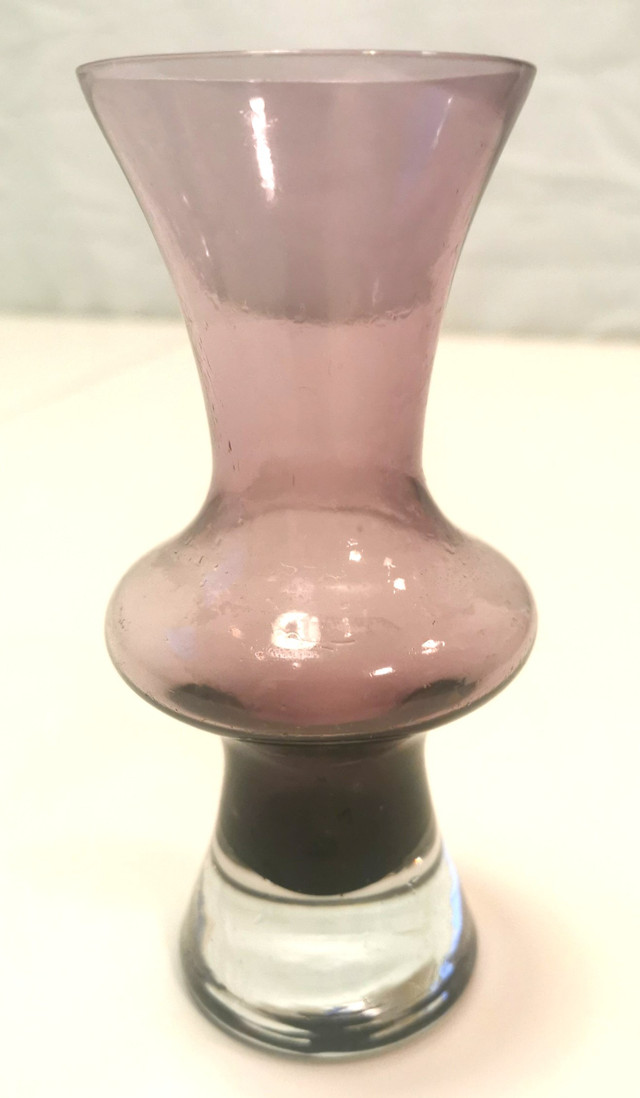 Vintage 1960s Purple Amethyst Glass Vase