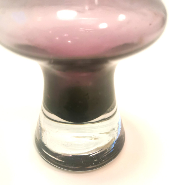 Vintage 1960s Purple Amethyst Glass Vase - photo 2