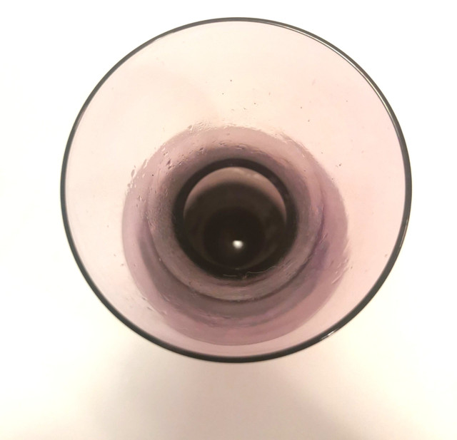 Vintage 1960s Purple Amethyst Glass Vase - photo 3