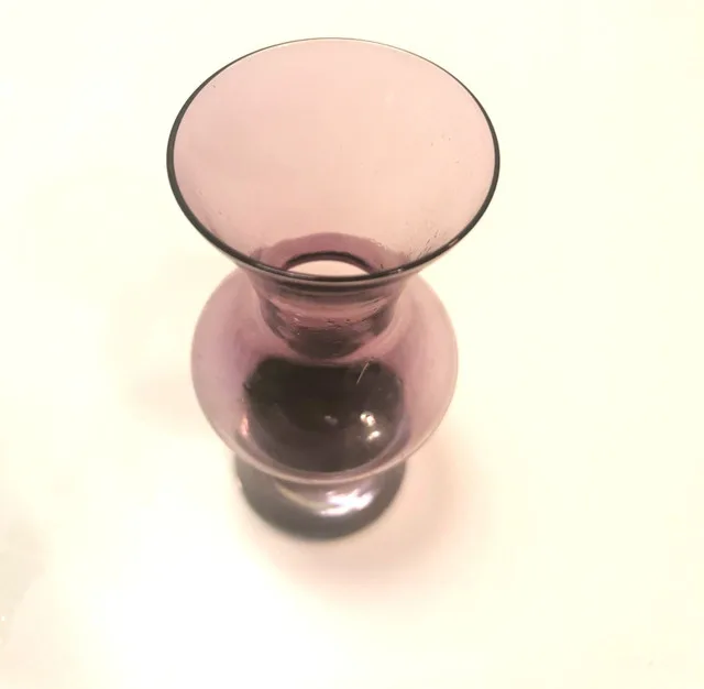 Vintage 1960s Purple Amethyst Glass Vase image indicator(8)