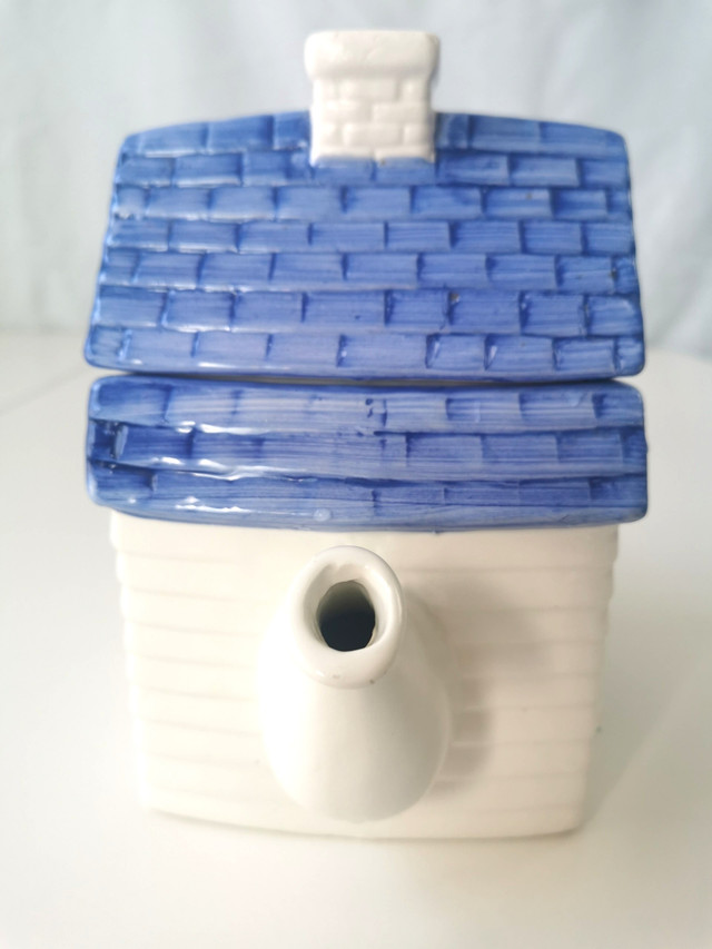Tea Pot House with Removable Roof aka Lid Vintage - photo 4