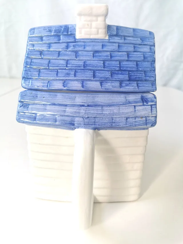 Tea Pot House with Removable Roof aka Lid Vintage image indicator(7)