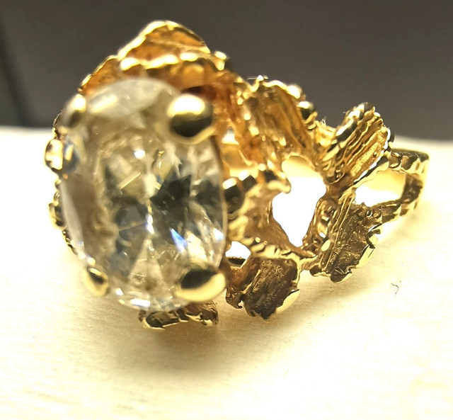 STUNNING Vintage 10K Gold Leaf Cluster Ring 3g - Oval Crystal - photo 5