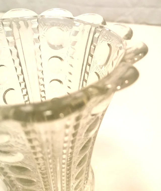 Vintage 1940s Glass Zipper & Button Pattern Vase Clear Pressed G image indicator(6)