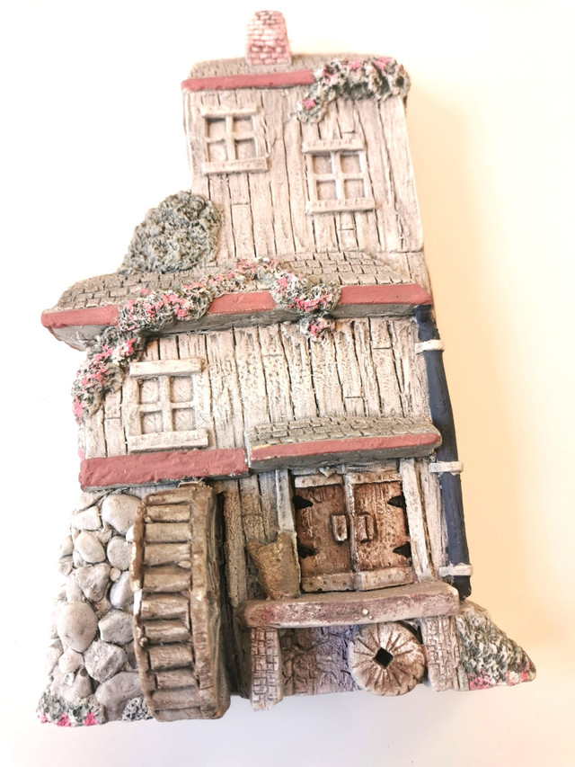 Folk Art Ceramic Pair Water Mill House Welcome Sign 80s - photo 5
