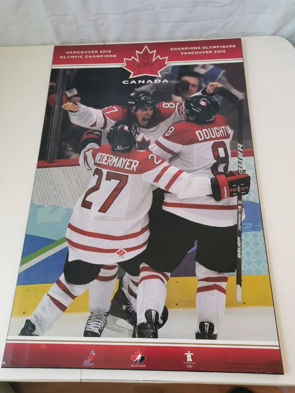 Golden Goal Team Canada 2010 Plaque Hardback .25 inch width. thumbnail
