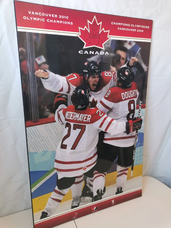 Golden Goal Team Canada 2010 Plaque Hardback .25 inch width. image indicator(7)