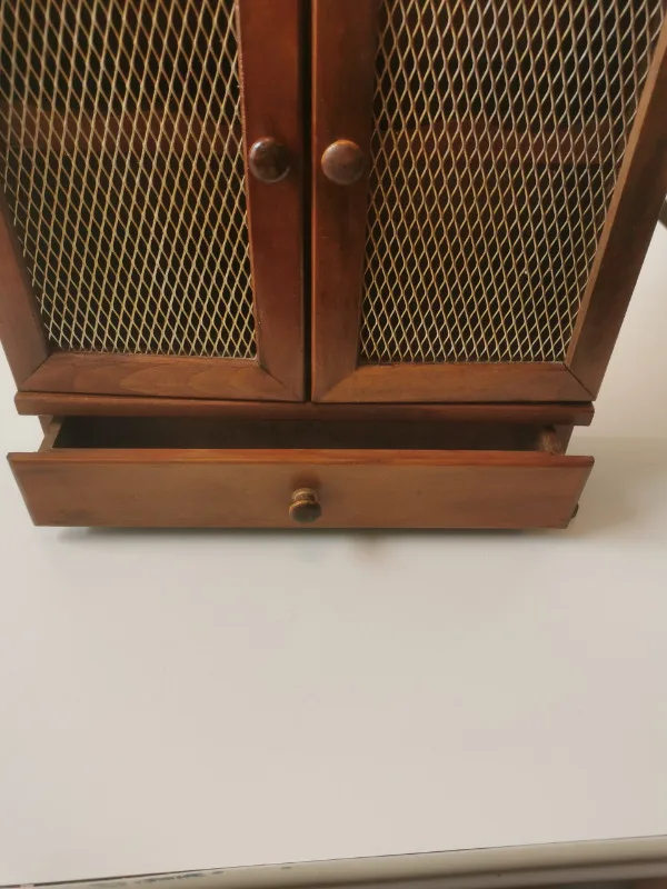 Jewelry / Curio Box Wood Vintage image indicator(6)