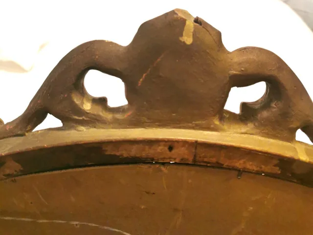 Vintage Italian Gilded Wood Oval Wall Mirror image indicator(9)