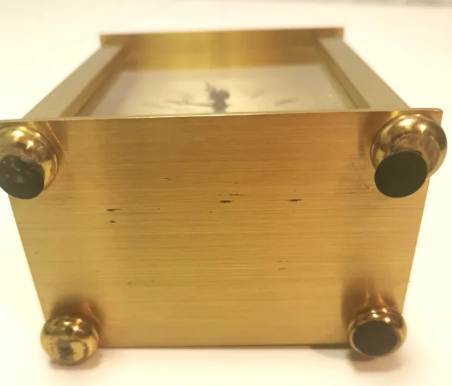 Equity Quartz, Brass Table Clock, Hong Kong image indicator(10)