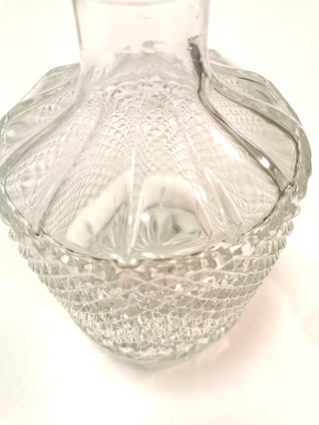 Diamond Pattern Crystal Decanter Austria 1960s Vintage - photo 3