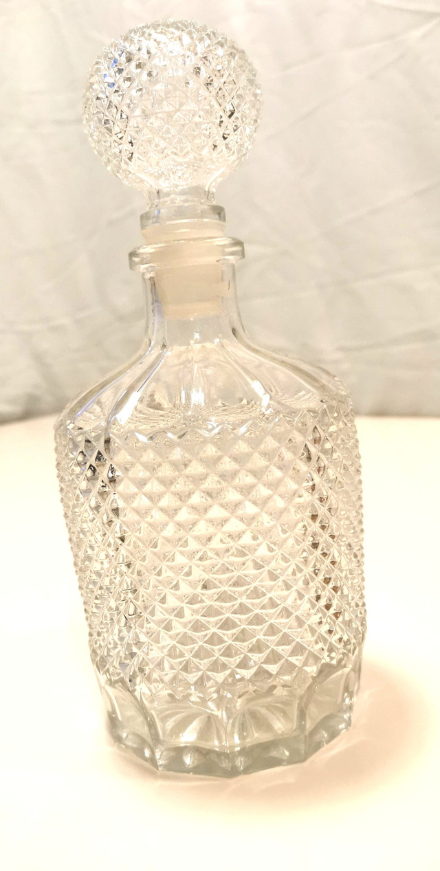 Diamond Pattern Crystal Decanter Austria 1960s Vintage - photo 5