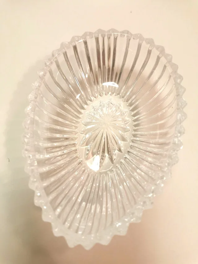 Crystal Egg Dish with Lid - Crystal Egg Ring Dish image indicator(9)